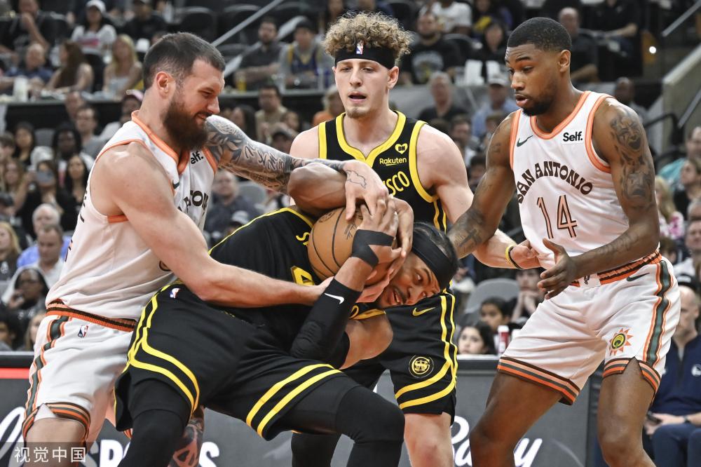 英超：埃弗頓3-0紐卡斯爾 特裏皮爾連續失誤送禮 太妃糖連勝衝出降級區.